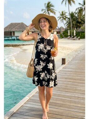 Old Navy Floral Pullover Sleeveless Swing Dress in Black/Gray/White - Sz M